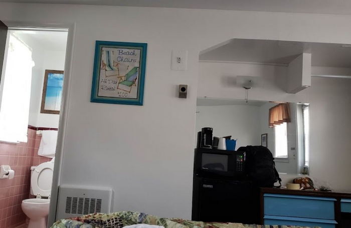 Lakeshore Motel and Apartments - From Website (newer photo)